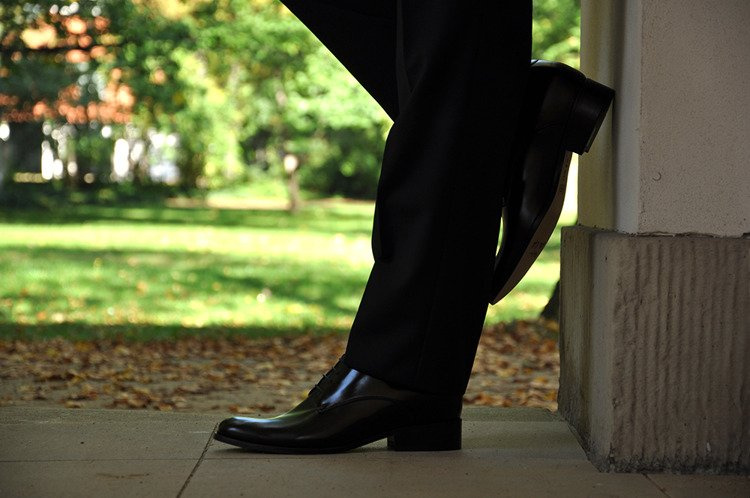 Zapatos con alzas  para hombre con suela de cuero